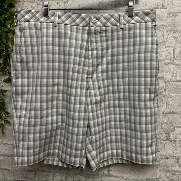 Walter Hagen golf shorts men’s size 38 plaid‎ gray and white - Picture 1 of 4